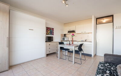 Logement:&nbsp;Studio 705 with Seaview 410.9