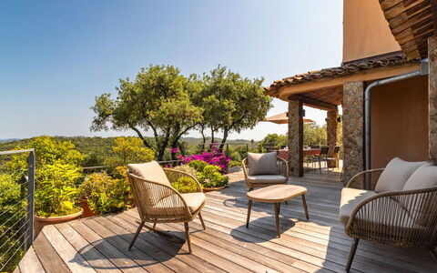 Le Pas de Courtin: Mobilier De Jardin, Meubles, Porche, Domicile, Jardin, Chaise, Recours, Ombre, Eco Hôtel