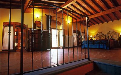 Cerchi 6: Bâtiment, Pièce, Design Intérieur, Architecture, Maison, Plafond, Porte
