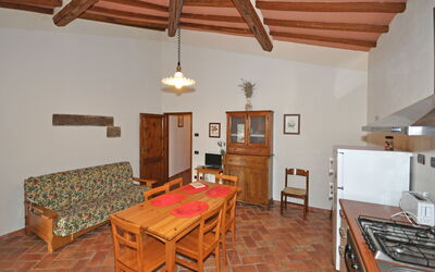 Cerchi 4: Propriété, Pièce, Bâtiment, Meubles, Maison, Design Intérieur, Plafond, Sol, Immobilier, Dur
