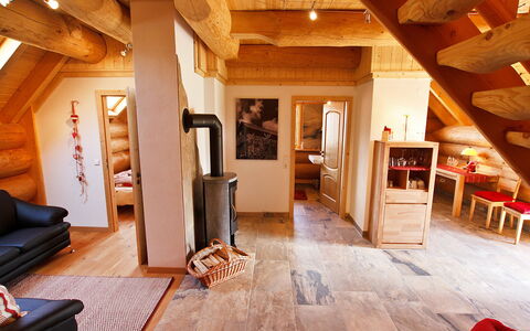 Grosserlach 100: Meubles, Bois, Bâtiment, Salon, Design Intérieur, Sol, Sol, Faisceau, Canapé, Dur