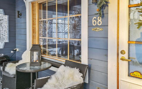 Willa Klaara: Chalet, Maison, Domicile, Batiments Jardin, Siding, Cabane En Rondins, Ferme, Biens, Cabanon, Cour