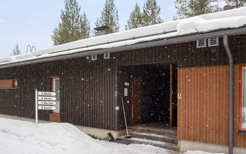 Kerttu: Chalet, Maison, Domicile, Batiments Jardin, Siding, Cabane En Rondins, Ferme, Biens, Cabanon, Cour