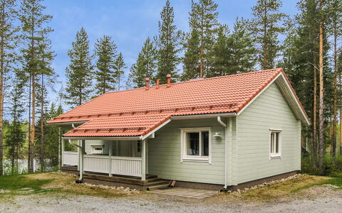 Yläneuvola Lanssi: Meubles, Design Intérieur, Sol, Sol, Table, Plafond, Table Cuisine Et Salle A Manger, Éclairage, Chaise, Domicile