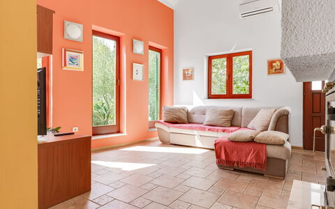 Yellow House: Sol, Mur, Sol, Design Intérieur, Plafond, Domicile, Meubles, Orange, Pièce, Salon