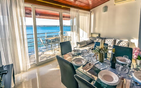 Logement:&nbsp;Škroćo 100.4