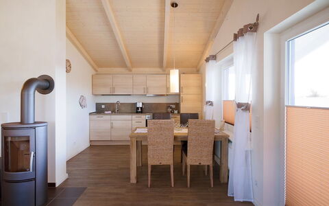 Dagebüll 100: Pièce, Propriété, Bâtiment, Sol, Parquet, Design Intérieur, Dur, Meubles, Plafond, Maison