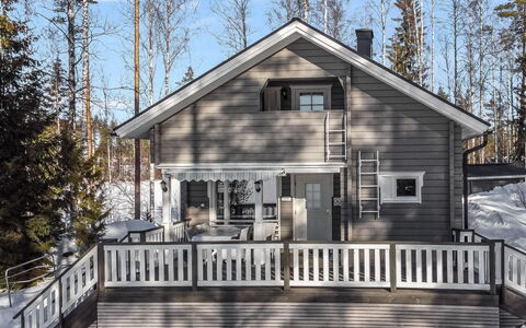 Naurisniemi: Chalet, Maison, Domicile, Batiments Jardin, Siding, Cabane En Rondins, Ferme, Biens, Cabanon, Cour