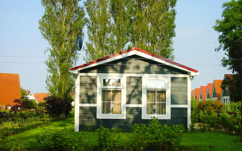 Den Oever: Maison, Domicile, Propriété, Bâtiment, Immobilier, Architecture, Toit, Zone Résidentielle, Chalet, Arbre