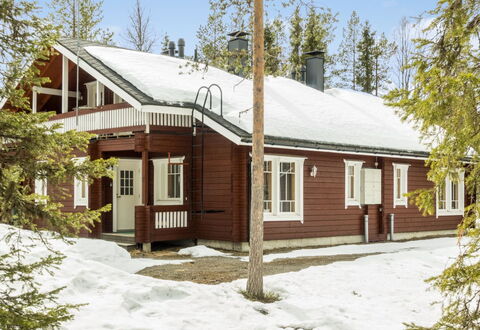 Hirvas Levi 2: Bois, Neige, Chalet, L'Hiver, Toit, Domicile, Gelé, Cabane En Rondins, Siding, Pente