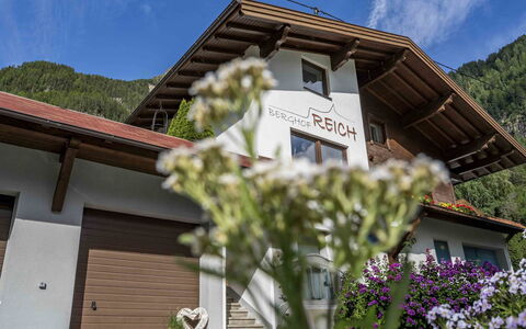 Berghof Reich: Maison, Domicile, Chaîne De Montagnes, Chalet, Village De Montagne, Balcon