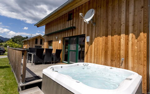 Superior # 15 mit Ir-Sauna & Sprudelbad: Ciel, Nuage, Propriété, Bâtiment, Baignoire, Bois, Ombre, Loisir, Fenêtre, L'Eau