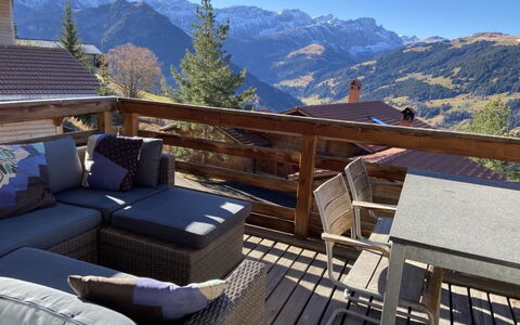 Chalet Weitblick: Bois, Meubles, Chaîne De Montagnes, Mobilier De Jardin, Chaise, Porche, Tache De Bois, Dur, Plate-Forme, Balcon