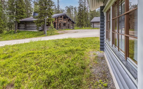 Kaukonraitti 4 C 2: Arbre, Domicile, Toit, Chalet, Maison, Paysage, Lot Terre, Zone Rurale, Couverture De Sol