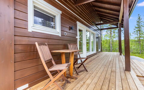 Villa Goskanjavri: Parquet, Bois, Porche, Dur, Sol, Siding, Planche, Tache De Bois, Domicile, Sol