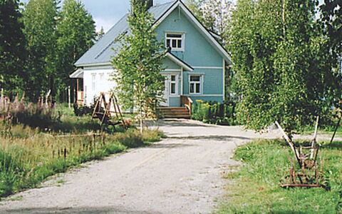 Eteläranta: Herbe, Maison, Domicile, Chalet, Arbuste, Lot Terre, Toit, Zone Rurale, Pelouse, Ferme