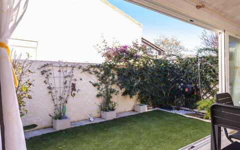 Les Sopralynes: Piscine, Recours, Composite, Mobilier De Jardin, Ombre, Hôtel, Eco Hôtel, Caractéristique De L'Eau, Thermes