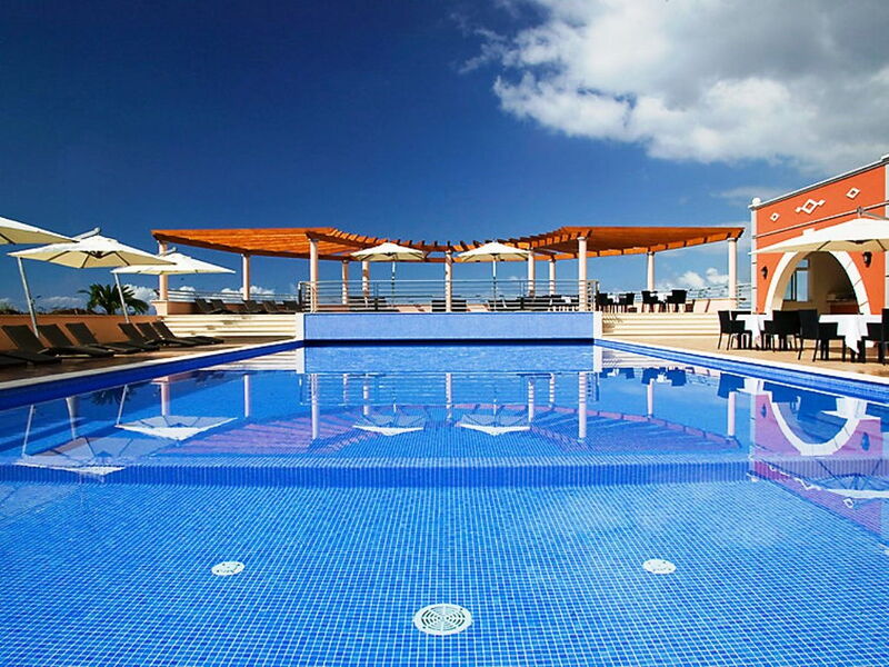 Village 2 Bed Sea View