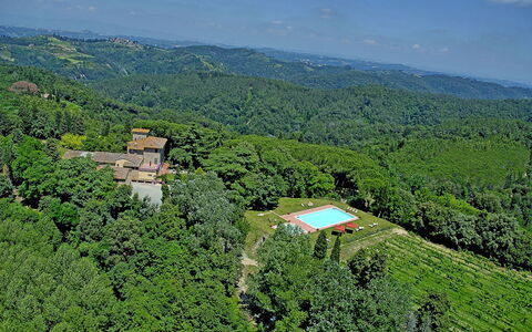 Villa Lorenza: Végétation, Paysage Naturel, Station De Montagne, Réserve Naturelle, Région Sauvage, Biome, Botanique, Colline, Montagne, Arbre