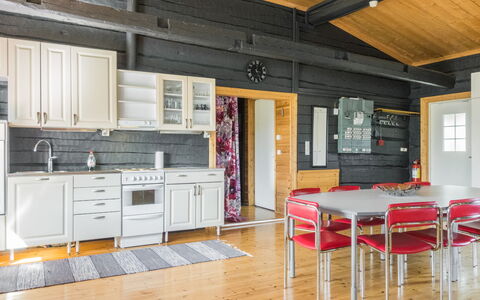 Aamunkoi: Chalet, Lot Terre, Cabane En Rondins, Rive, Réservoir, Cabanon, Batiments Jardin, Du Son, Des Bois