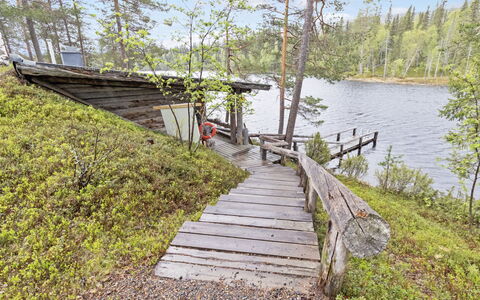 Metsä-Luosto: Chalet, Maison, Domicile, Batiments Jardin, Siding, Cabane En Rondins, Ferme, Biens, Cabanon, Cour