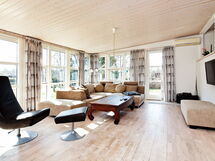 Udsholt Strand