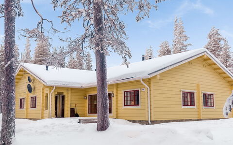 Sallan Panparkstie 14 B: Chalet, Maison, Domicile, Batiments Jardin, Siding, Cabane En Rondins, Ferme, Biens, Cabanon, Cour