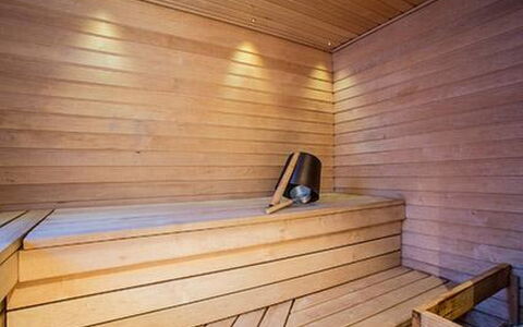 Oppas Lapland Levi: Voie Navigable, Banque, Cours D'Eau, Lac, Chalet, Forêt, Canal, Réservoir, Cabane En Rondins