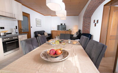 Nordwind 794.1: Table, Meubles, Propriété, Orange, Confort, Design Intérieur, Bois, Salon, Canapé, Chaise