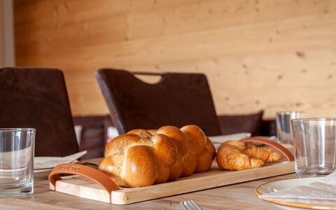 Nendaz 657: Aliments, Vaisselle, Table, Ingrédient, Assiette, Serveware