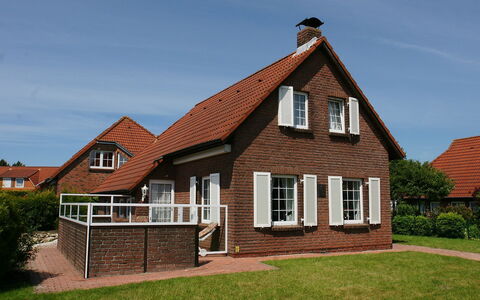 Sonnenschein: Ciel, Plante, Fenêtre, Bâtiment, Bois, Maison, Lot Terre, Herbe, Arbre, Brickwork