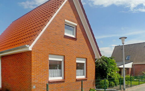Hexenhuus: Plante, Nuage, Ciel, Bâtiment, Fenêtre, Éclairage Public, Lot Terre, Brique, Maison
