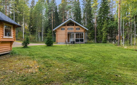 Villa Eerola: Chalet, Maison, Domicile, Batiments Jardin, Siding, Cabane En Rondins, Ferme, Biens, Cabanon, Cour