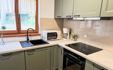 Verudela: Bois, Cuisine, Appareil De Cuisine, Cabinetry, Principaux Appliance, Meubles, Sol, Design Intérieur, Comptoir, Tiroir