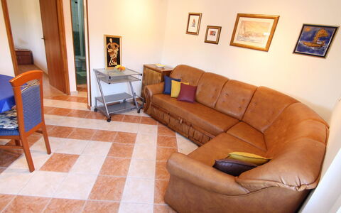 Ratimir: Cadre, Meubles, Canapé, Confort, Orange, Salon, Bois, Canapé-Lit, Table, Sol