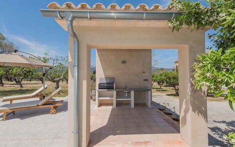 Cas Ciutada: Propriété, Maison, Bâtiment, Domicile, Immobilier, Architecture, Biens, Arbre, Pièce, Villa