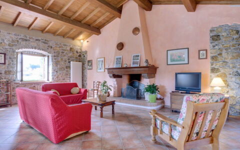 La Fenice: Pièce, Propriété, Salon, Bâtiment, Meubles, Design Intérieur, Maison, Chalet, Sol, Plafond
