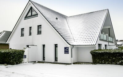 Norddeich 495: Ciel, Bâtiment, Plante, Propriété, Fenêtre, Maison, Pente, Immobilier, Façade