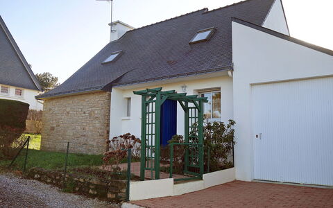Kerdual: Plante, Ciel, Bâtiment, Fenêtre, Maison, Lot Terre, Architecture, Porte, Chalet, Paysage