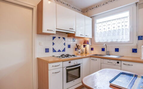 Quiberon 127: Cabinetry, Propriété, Meubles, Evier, Comptoir, Évier, Robinet, Bleu Azur, Cuisine, Bois