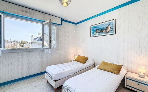 Quiberon 142: Sol, Chambre, Linge, Literie, Drap De Lit, Lit, Hôtel, Cadre De Lit, Planche, Parquet