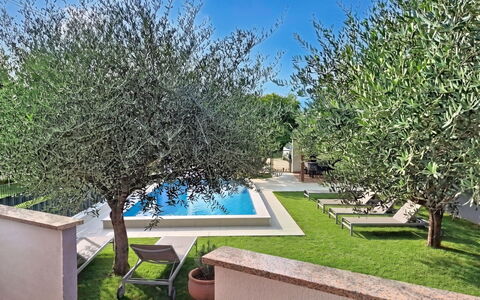Finida: Jardin, Ombre, Piscine, Arrière-Cour, Cour, Aménagement Paysager, Cour, Hacienda, Villa, Eco Hôtel