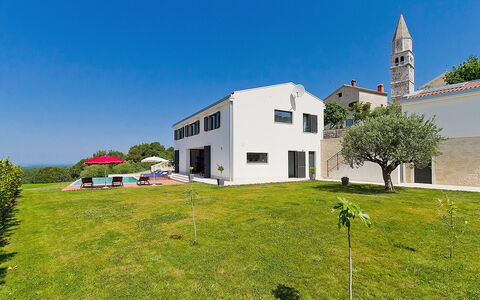 Anna: Propriété, Maison, Ciel, Architecture, Bâtiment, Lot Terre, Immobilier, Domicile, Herbe, Zone Résidentielle