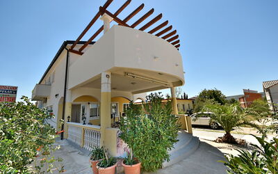 Starigrad-paklenica 402