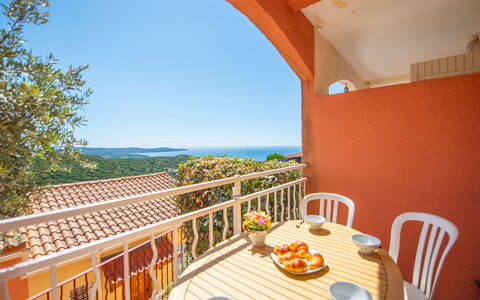 Cavalaire 605: Balcon, Villa