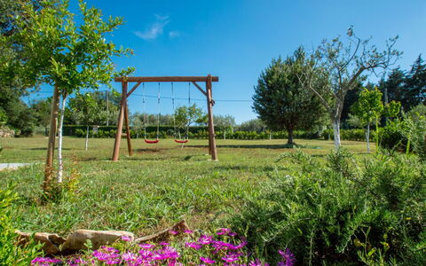 Fratrici: Paysage Naturel, Végétation, Jardin, Vert, Ciel, Environnement Naturel, Herbe, Arbre, Lot Terre, Réserve Naturelle