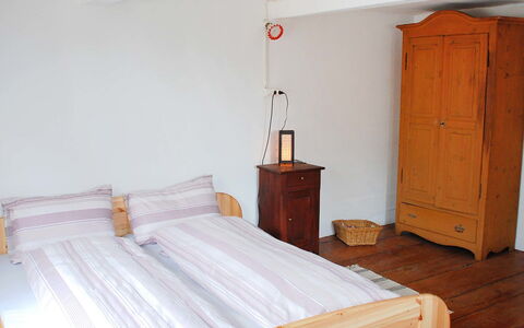Peppa: Bâtiment, Cabinetry, Meubles, Propriété, Confort, Lit, Commode, Cadre De Lit, Bois, Tiroir
