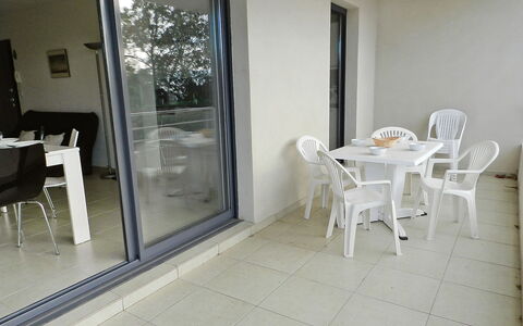 Lup - les Terrasses D'Alistro: Meubles, Table, Chaise, Porte, Bois, Design Intérieur, Sol, Sol, Salon, Ombre