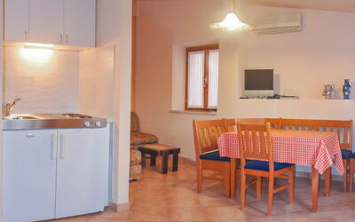 Logement:&nbsp;Forlani 103.2