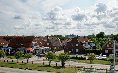 Fischerstube: Nuage, Ciel, Plante, Bâtiment, Propriété, Fenêtre, Arbre, Maison, Lot Terre, Asphalte